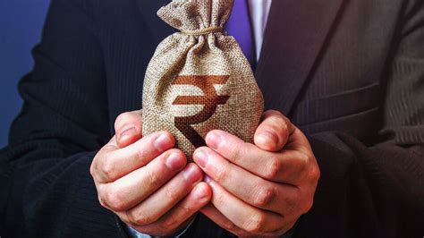 Personal loan defaults: 7 key reasons behind the alarming trend