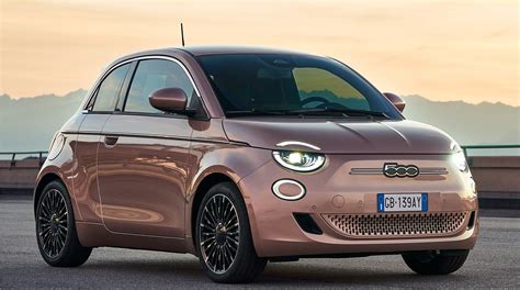 The strange Fiat 500e 3 + 1 electric car | Electric Hunter