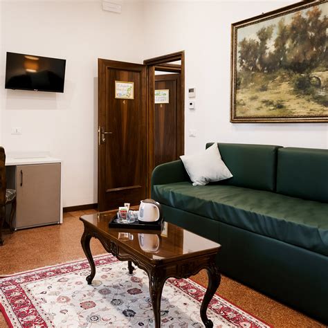 LAMÌ ROOM & APARTMENT (Castel San Pietro Terme) - Hotel Reviews, Photos ...