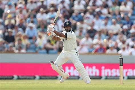 'No More Stupid' - Sunil Gavaskar Backtracks, Hails Rishabh Pant's ...