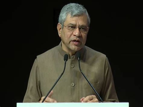 "Looking at totally new future for India": Minister Ashwini Vaishnaw ...