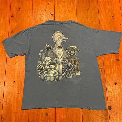 90's "Sesame Street" Print Tee | Pigsty Harajuku