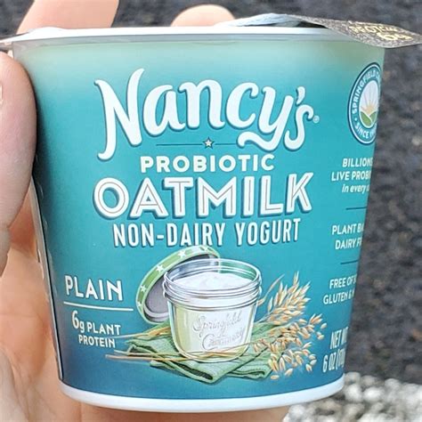 Probiotic Oatmilk Non-Dairy Yogurt Plain from Nancy's Yogurt - Vegan ...