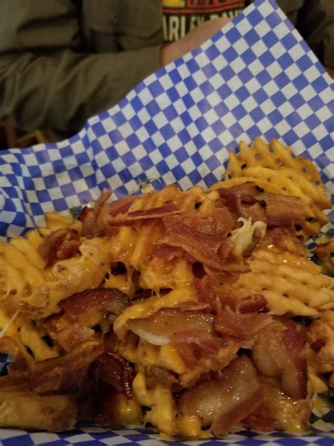 Menu at Courtside Bar & Grill, Ottumwa, N Court St