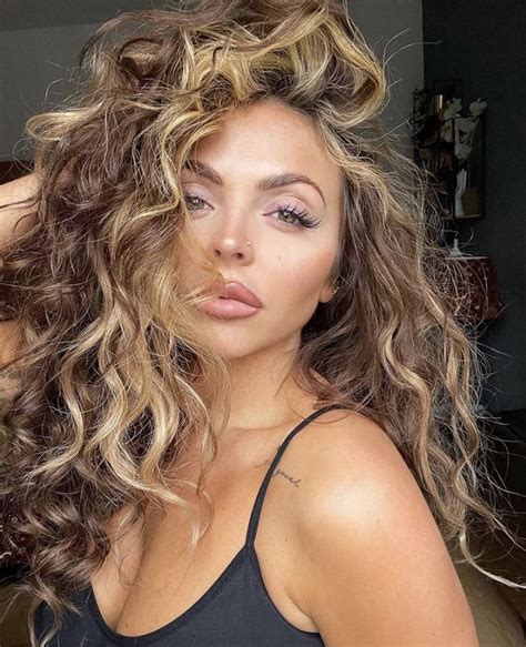 Very Curly Brown Hair With Highlights