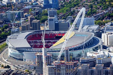 Wembley Stadium: Seating Capacity,Tickets, & Nearest Hotels
