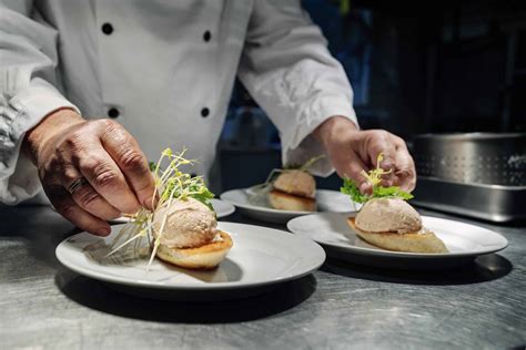 Sous chef : duties and responsibilities