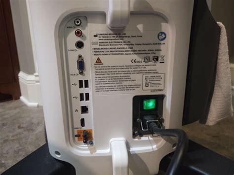 Samsung HS40 Ultrasound Machine - PERKASA MEDICAL