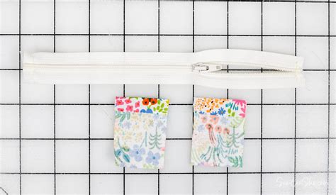 Jewelry Collection Face Mask Pattern 的图像结果