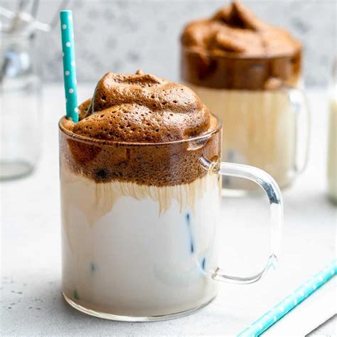 "Dalgona" Whipped Coffee Recipe {EASY} | Healthy Fitness Meals