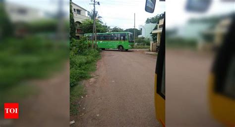 bus does not reach destination - Times of India