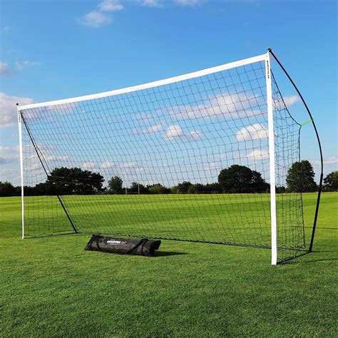 Amazon.com : QUICKPLAY Kickster Soccer Goal Range – Ultra Portable ...