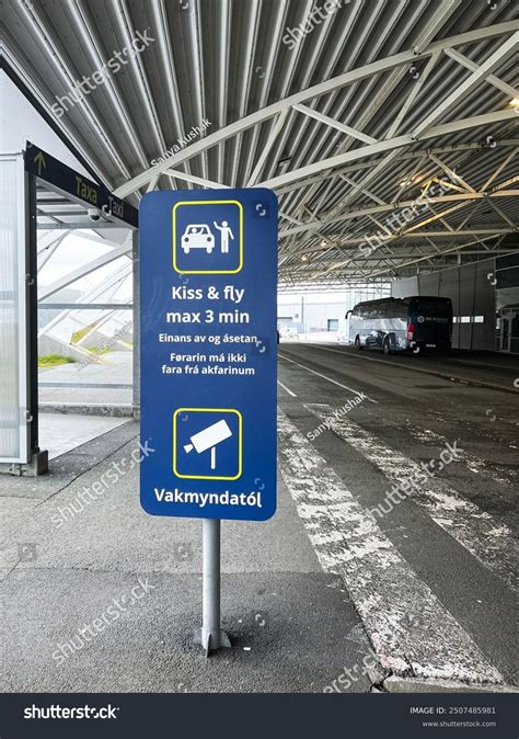 Kiss Fly Sign Airport Drop Off Stock Photo 2507485981 | Shutterstock