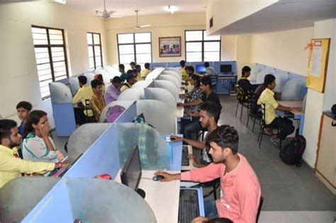 Campuslife Laboratories | JNU Jaipur