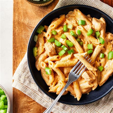 Slow-Cooker Buffalo Chicken Pasta Recipe