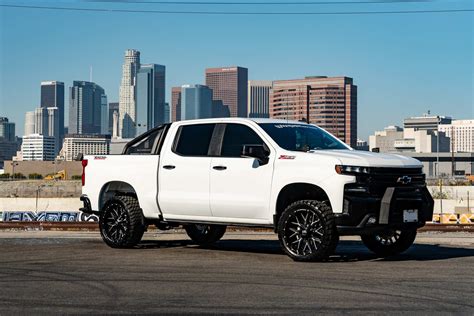 Chevy Silverado 1500 Wheels & Fitment Guide | Hardrock Offroad