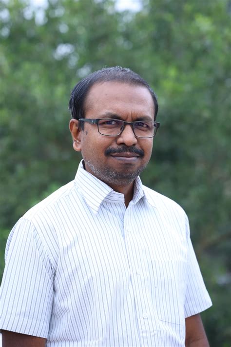 Faculty - Microbiology & Cell Biology