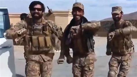 Pakistan Army soldiers dancing to 'Dhurandhar' song? Viral 'FA9LA ...