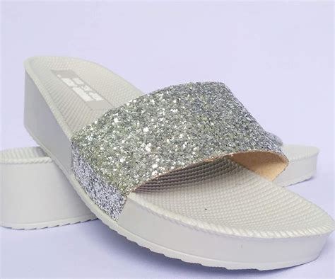 Water Fish apne bhai Women flip Flop,Chappal, Slipper 1007 s37: Buy ...