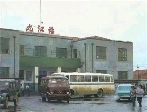 80年代九江老照片，那时的九江站、四码头、十里大道，你认得不？_江西_上图_浔庐