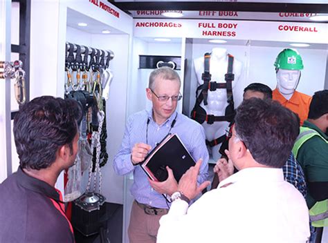 Get the best Mobile Demo VAN Services | KARAM