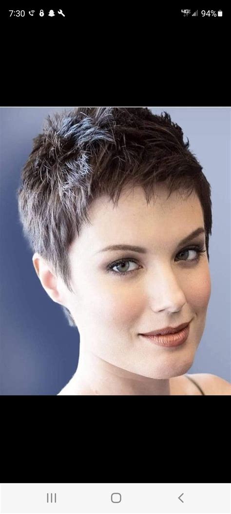 Pin by Fraisevanille on coiffures | Short hair styles, Super short hair ...