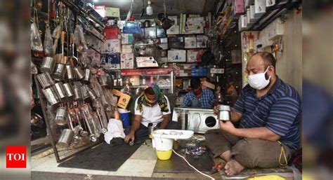 Shopkeepers hope biz will gather steam | Nagpur News - Times of India
