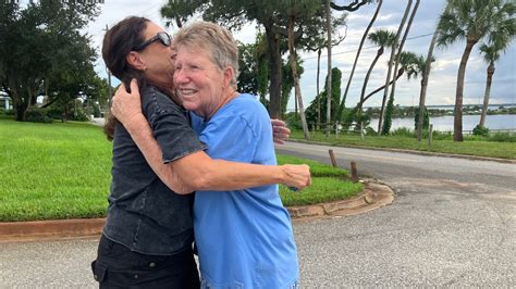 Cocoa neighbors, friends share launch spirit, awaiting Artemis