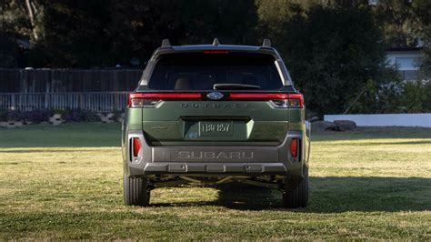 Subaru dévoile la septième génération de l'Outback, plus aventurière et ...
