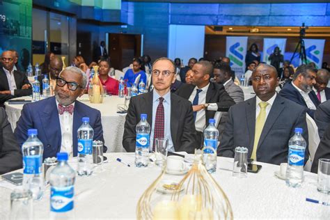 Standard Chartered Bank leads dialogue with financial market experts at ...