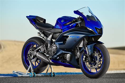 Image result for Yamaha R7 Computer