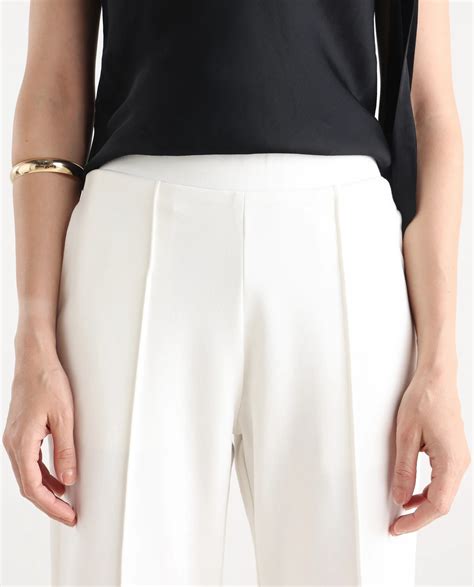 Rareism Women's Jancuri Off White Rayon Plain Ankle Length Straight Fi