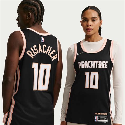 Atlanta Hawks Clothing. Nike.com