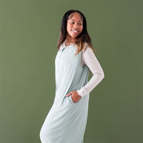 Bamboo Adult Sleep Bag Walker in Sage | Kyte Baby