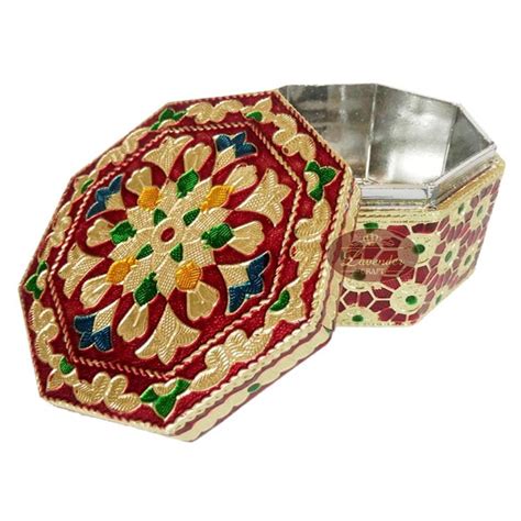 Octagonal Shaped Handmade Meenakari Dry Fruit Box - Red (4" X 4" X 2.25 ...
