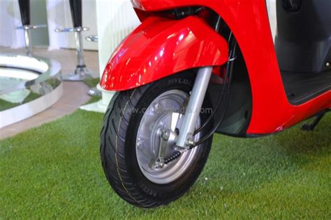 Yamaha Alpha Unisex Scooter Unveiled At Auto Expo 2014 » Car Blog India