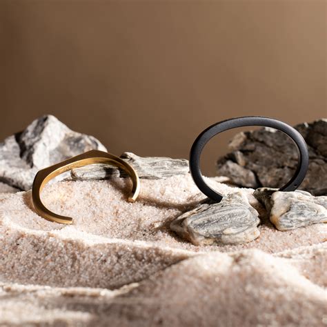 ZACH BEYOND ARTISTRY