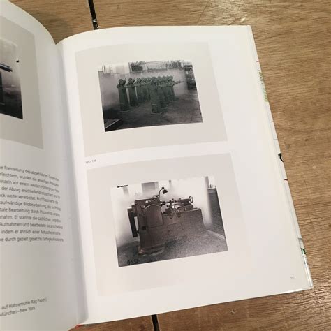 Thomsd Ruff: Editionen 1988-2014 (トーマス・ルフ、ドイツ語版) | 百年