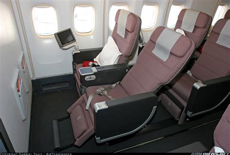Qantas 747 Business Class 的图像结果
