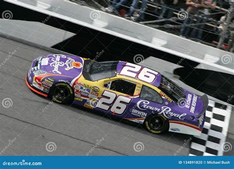 2007 Daytona 500 Qualifying Editorial Image - Image of royal, auto: 134891820