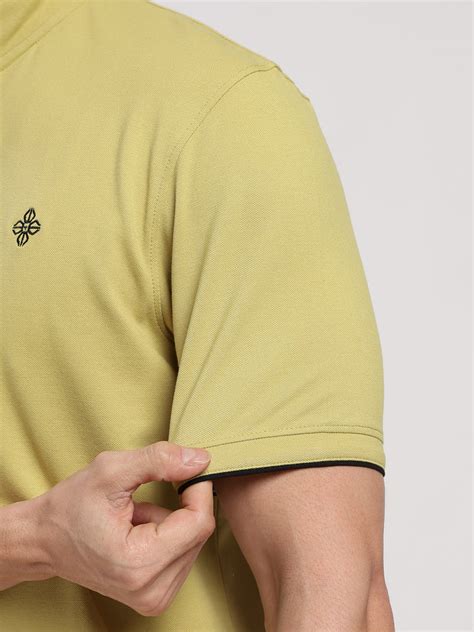 Buy MR BUTTON Green Solid Half Sleeve Polo T-Shirt