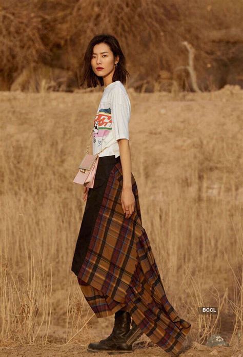 Meet China’s first bona fide supermodel Liu Wen- The Etimes ...