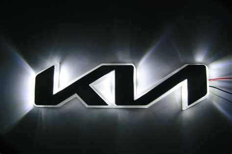 OEM New Kia Logo Aluminum LED Emblem 2way Color For 2022 2023+ Kia EV6 ...