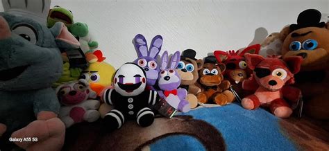 Five Nights at Freddy's FNF0035 Core Plush - Foxy - Official FNAF ...