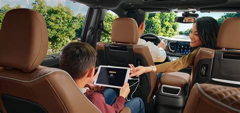 2025 Chrysler Pacifica at Thunder: Family-Friendly Features, Spacious Interior, and Tech Upgrades