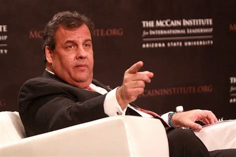 Independent Politician 的图像结果