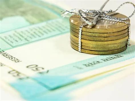 Corporate portfolio de-growth - Why money is sluggish in leaving banks ...