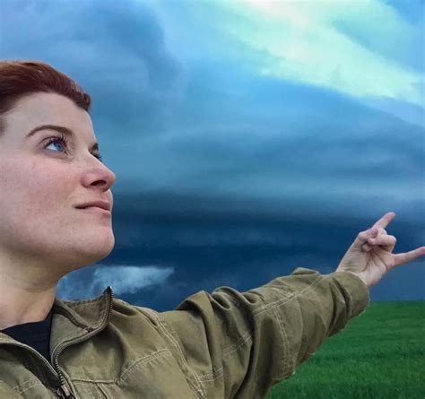 Meet Tori Jane Ostberg – CanvasRebel Magazine