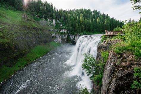 Mesa Falls Idaho: Experience Nature's Beauty in Ashton