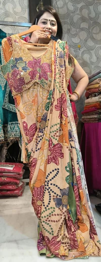 Pure crepe digital saree 8200 2